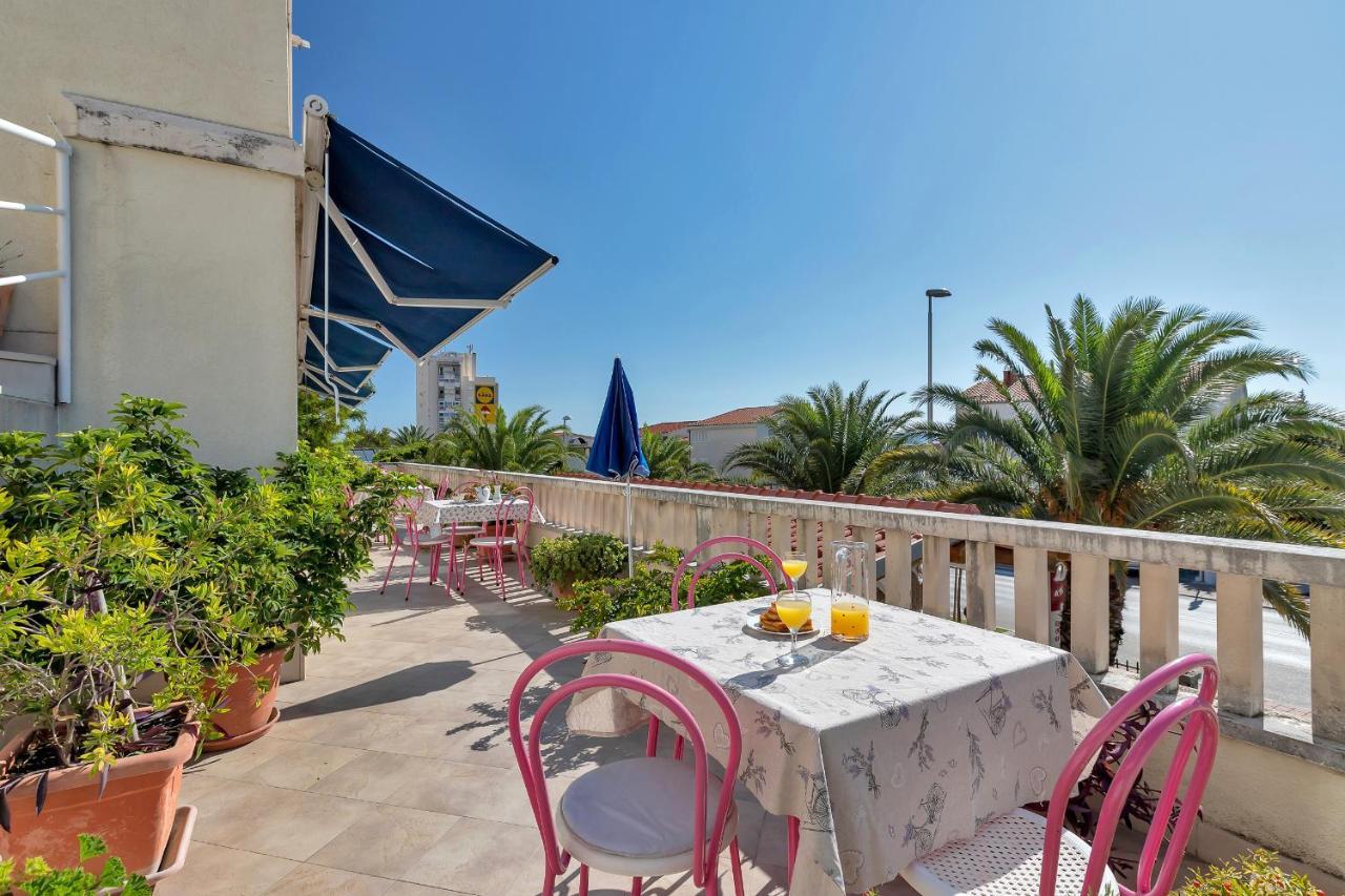 Apartments Dany Makarska Exterior photo