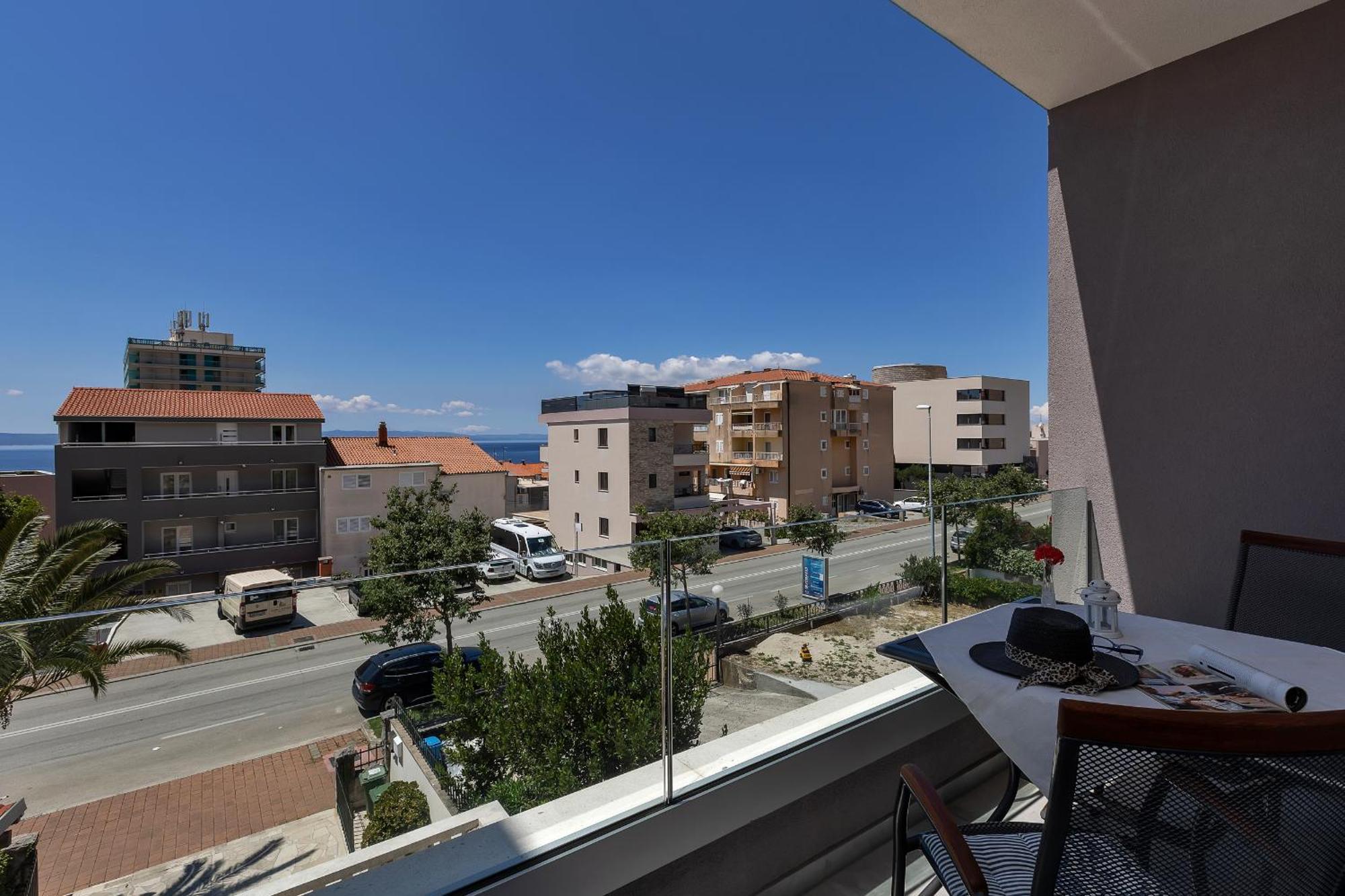 Apartments Dany Makarska Exterior photo